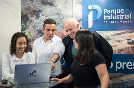 Companhia de Desenvolvimento de Barra Mansa apresenta parque industrial durante a Flumisul